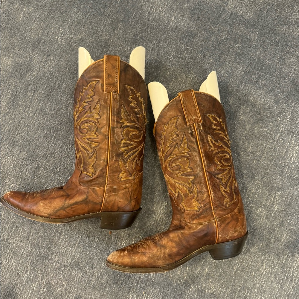 Classic Brown Embroidered Leather Cowboy Boots